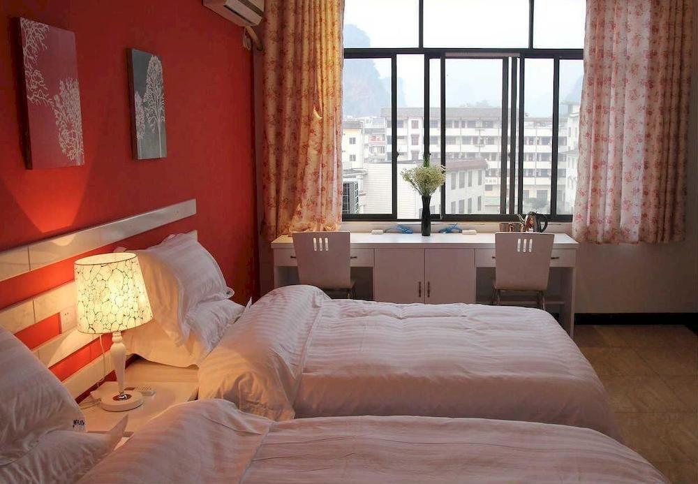 Tiffany Hostel 陽朔 エクステリア 写真